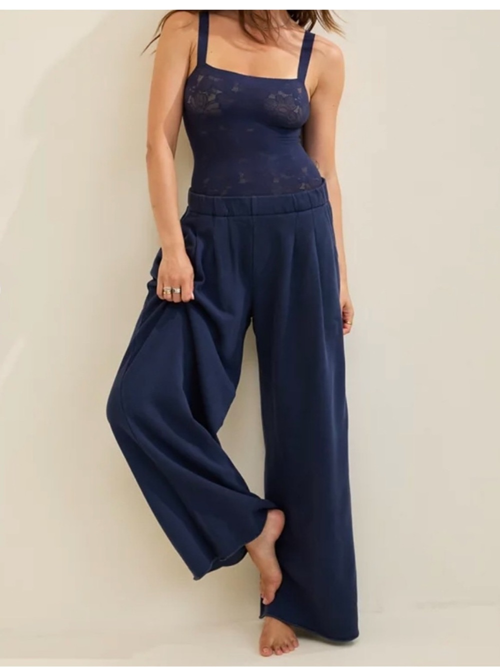 aerie Kids Wide-Leg Sweatpants in Navy